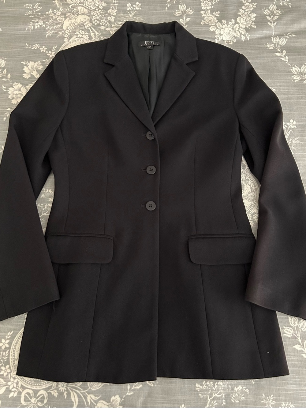 BCBGMaxAzria | Women's Single-Breasted Blazer | Black | Size 2
